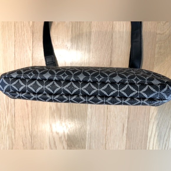 Fossil Crossbody/Shoulder Purse - Picture 6 of 10